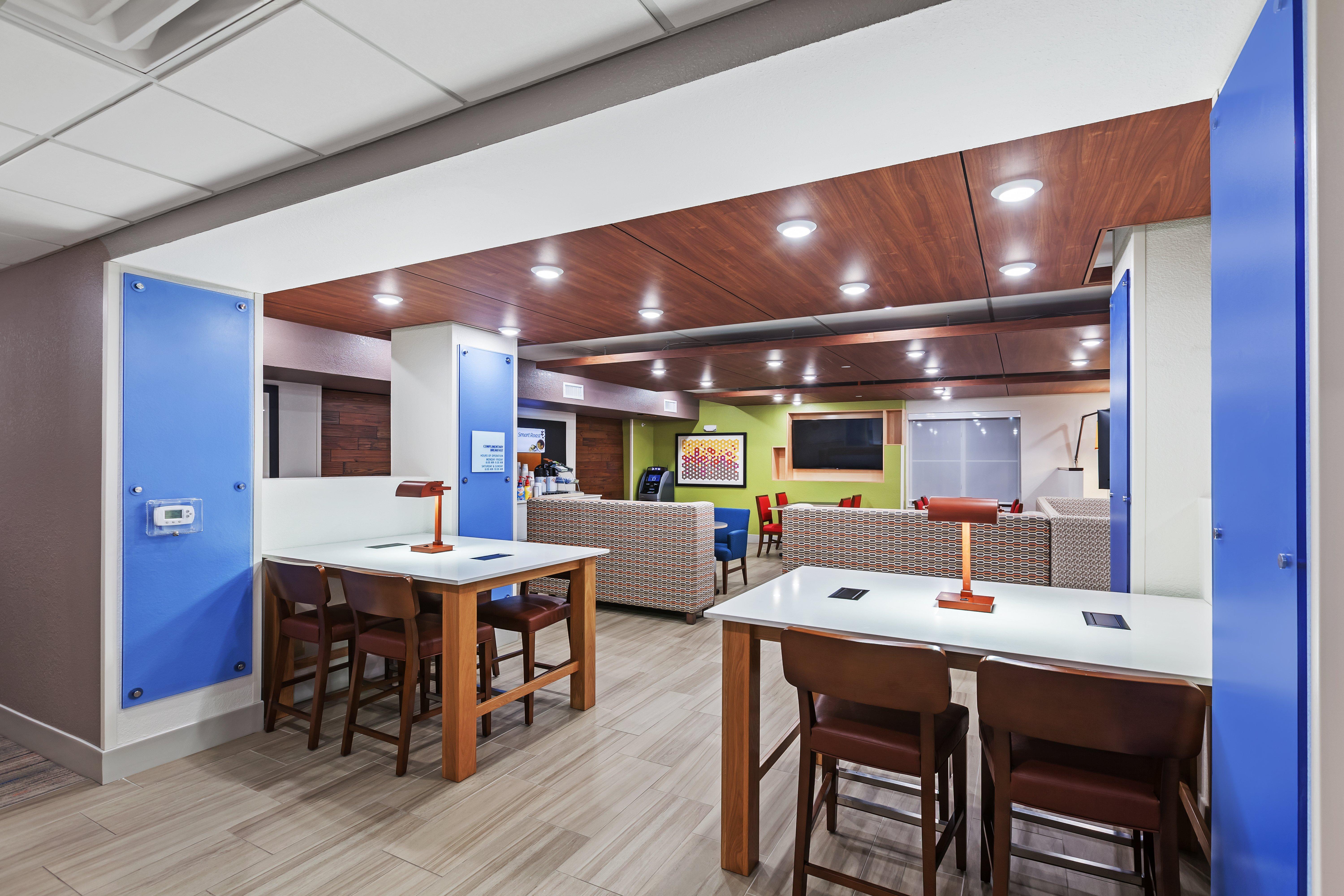 Holiday Inn Express Hotel & Suites Dallas Lewisville By Ihg Exteriér fotografie