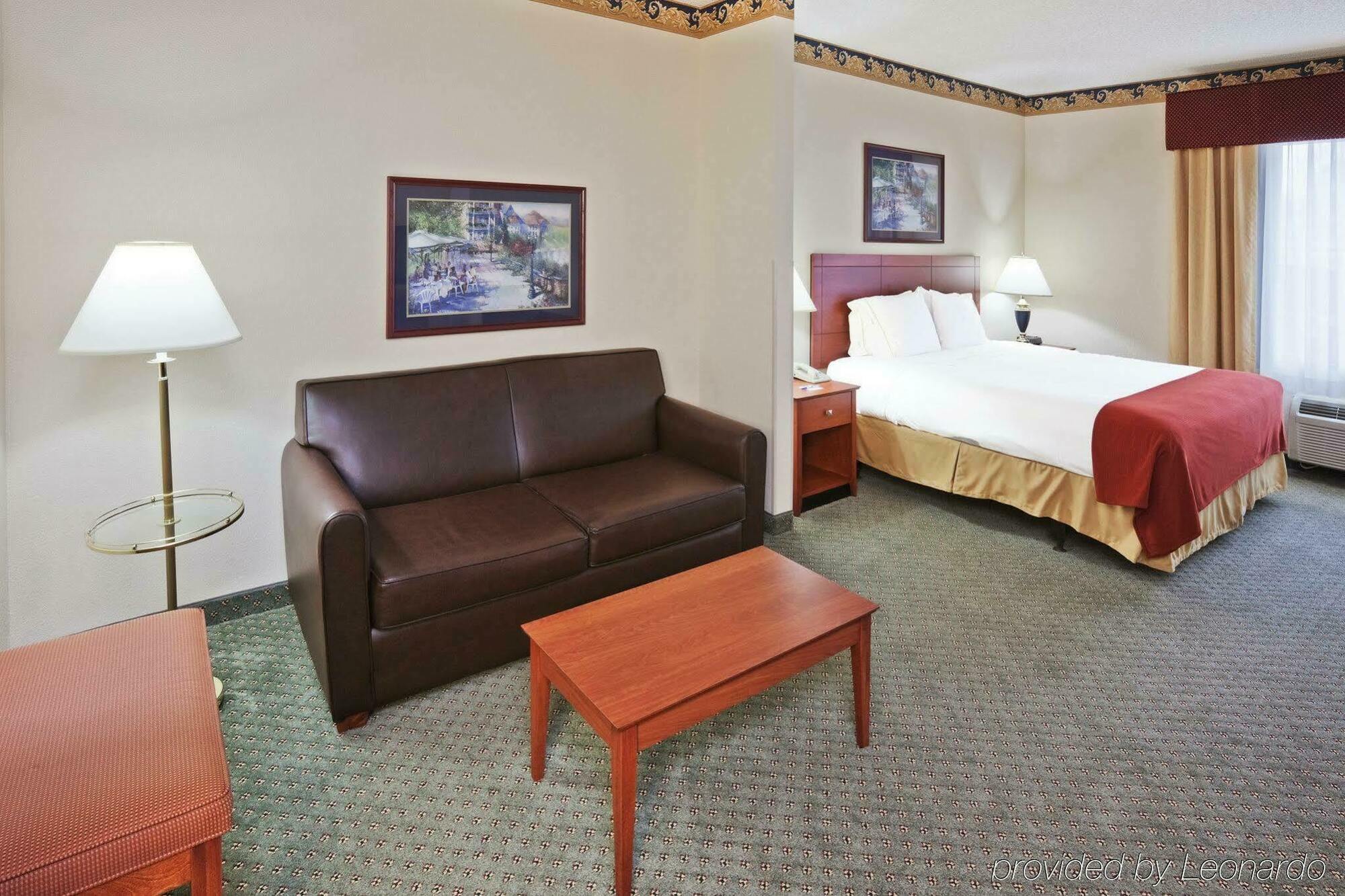Holiday Inn Express Hotel & Suites Dallas Lewisville By Ihg Exteriér fotografie